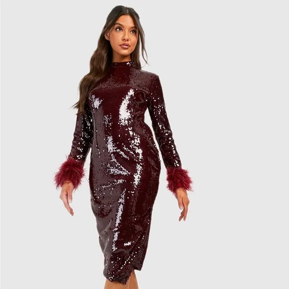 chinese dress ladies Boohoo Plus Silver Metallic Plisse Column Womens Midi Dress  Stockpoint  Apparel Outlet